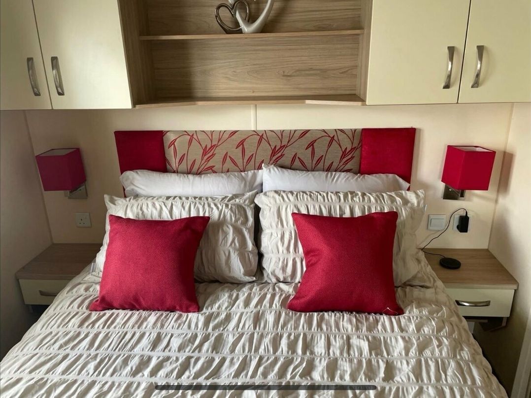 Liskey Hill Caravan Park - Holiday Accommodation 20540