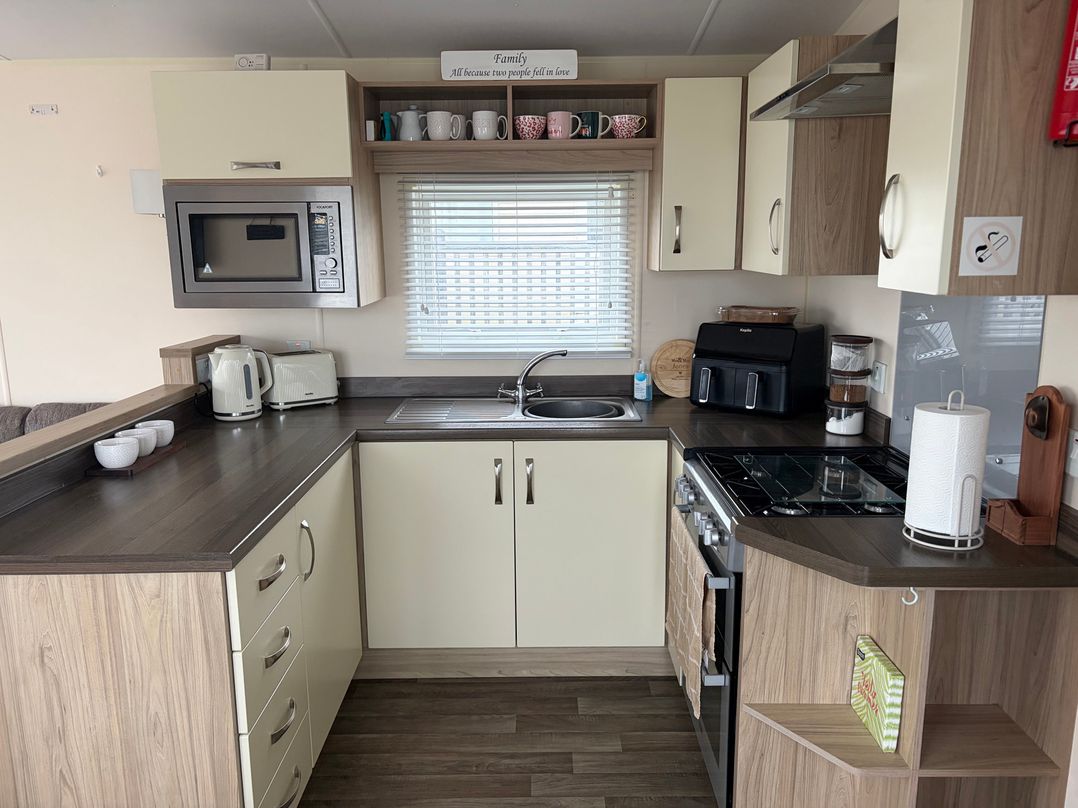 Liskey Hill Caravan Park - Holiday Accommodation 20540