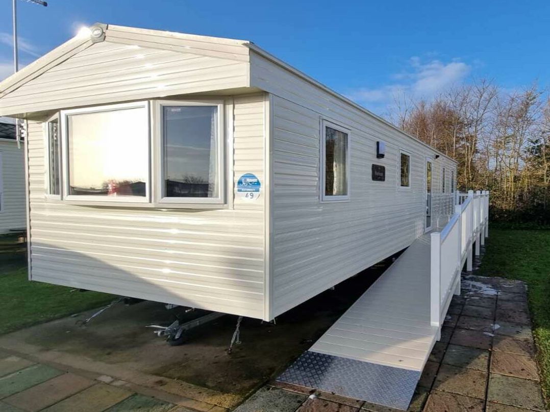 Hopton Holiday Village - Holiday Accommodation 20610
