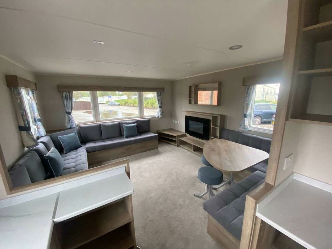 Hopton Holiday Village - Holiday Accommodation 20610