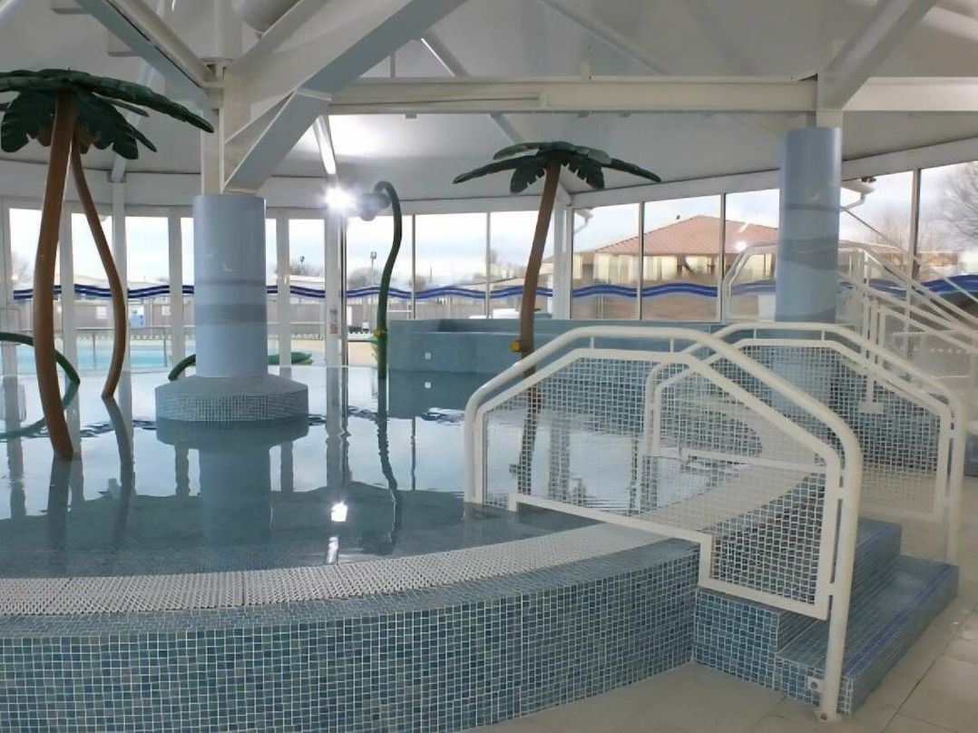 Hopton Holiday Village - Holiday Accommodation 20610