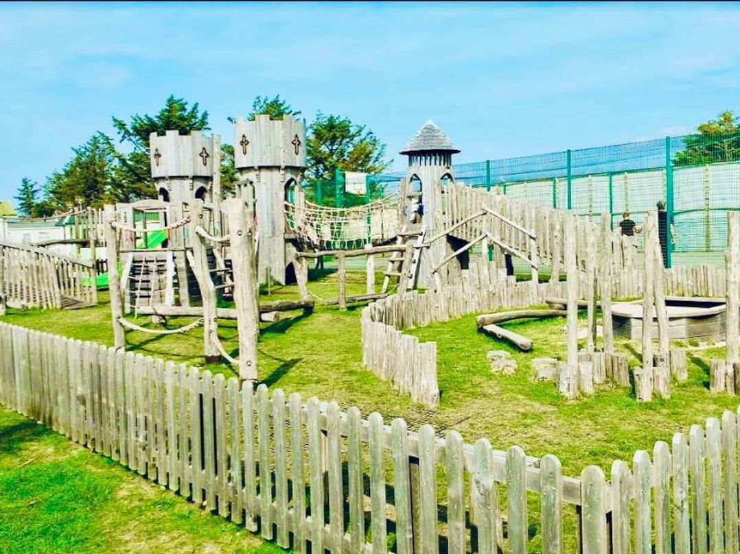 Barmouth Bay Holiday Village - Holiday Accommodation 20637