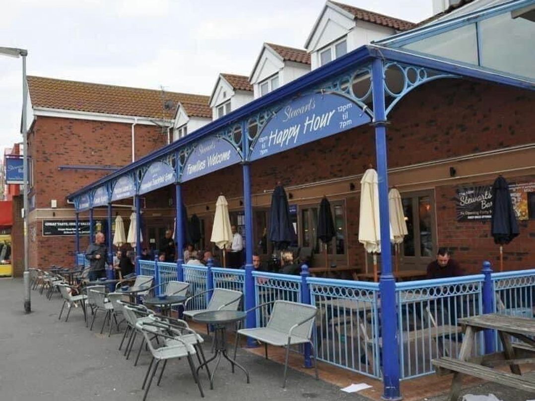 Happy Days Holiday Homes - Holiday Accommodation 20670