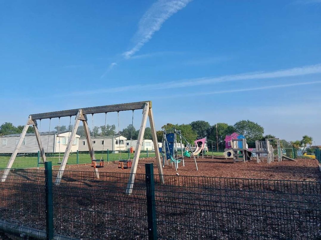 Cresswell Towers - Holiday Accommodation 20697