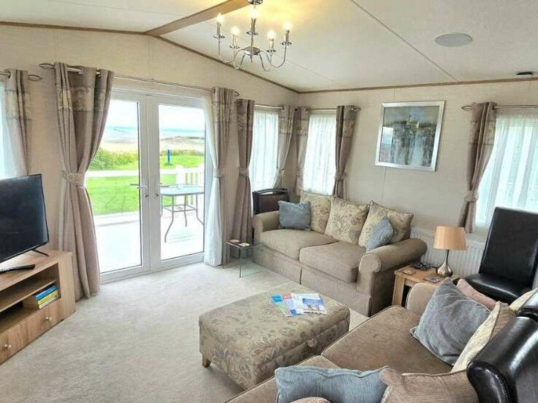 Ocean Edge Leisure Park - Holiday Accommodation 20703