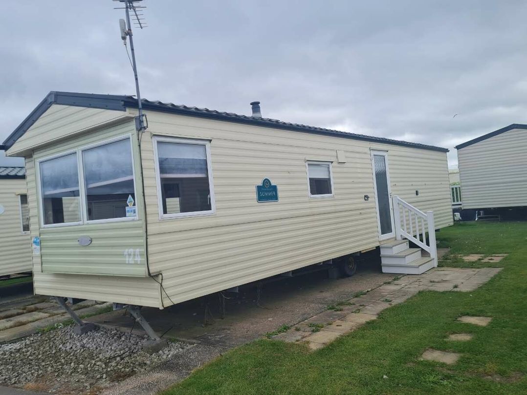 Golden Gate Holiday Centre - Holiday Accommodation 20704