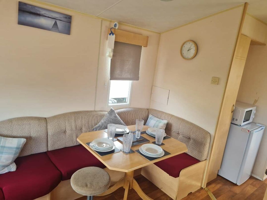 Golden Gate Holiday Centre - Holiday Accommodation 20704