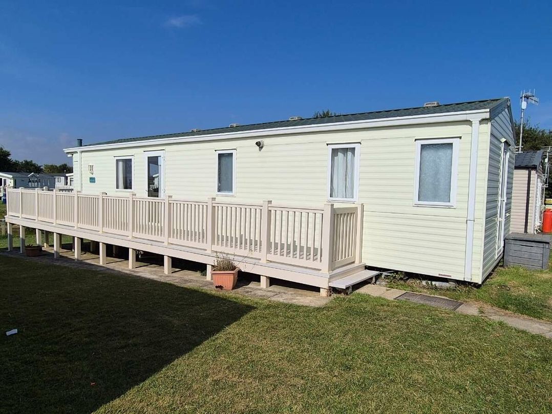 Blue Dolphin Holiday Park - Holiday Accommodation 20713