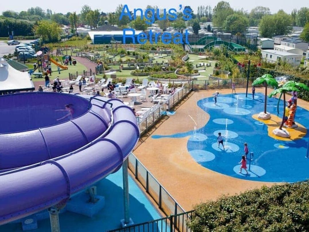 Marton Mere Holiday Village - Holiday Accommodation 20728