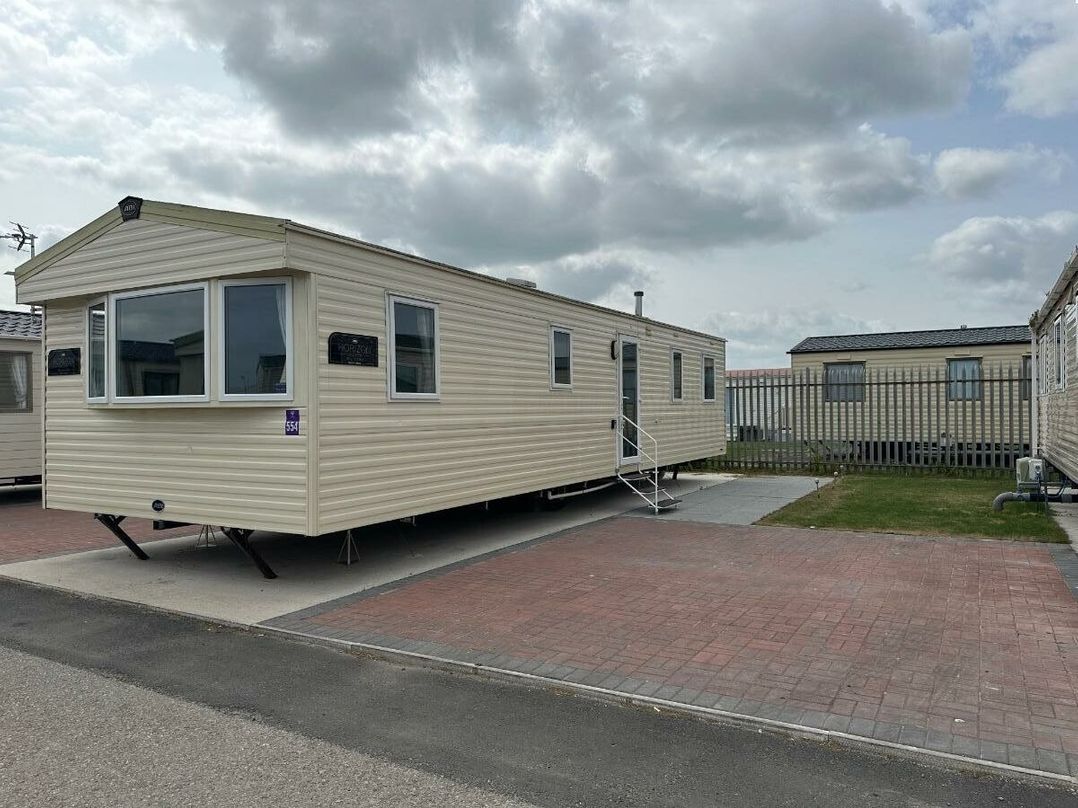 Golden Gate Holiday Centre - Holiday Accommodation 20729