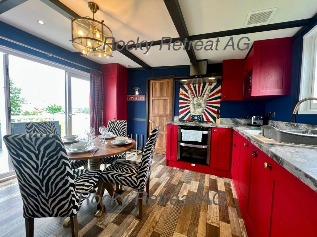 Tattershall Lakes Country Park - Holiday Accommodation 20757