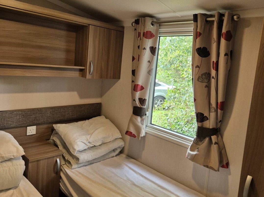 Marton Mere Holiday Village - Holiday Accommodation 20801