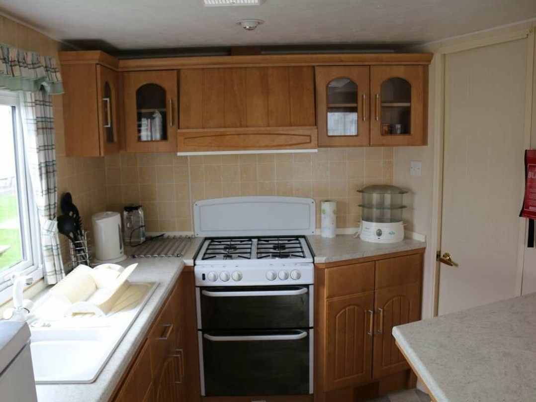 Edwards Leisure Park - Holiday Accommodation 20813