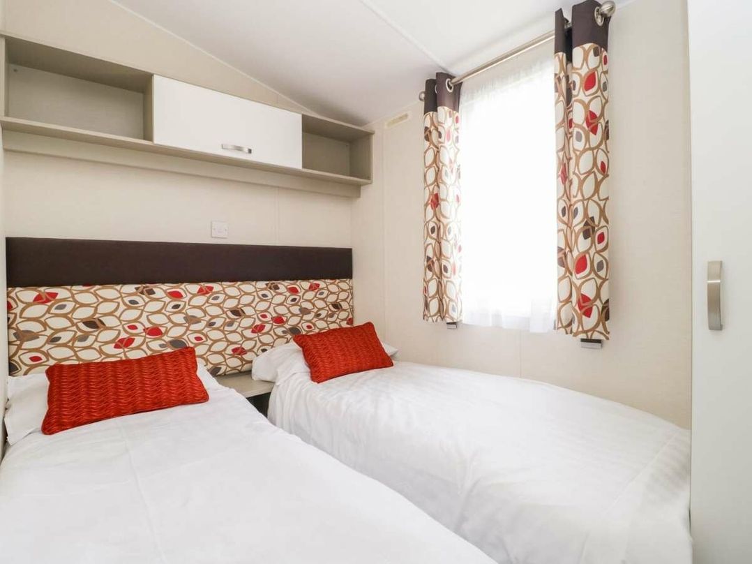 Shorefield Country Park - Holiday Accommodation 20815