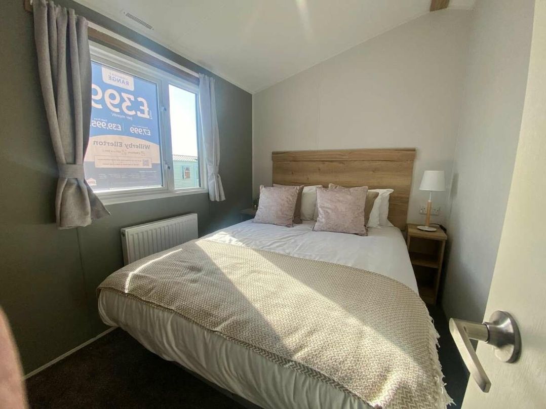 Cayton Bay Caravan Park - Holiday Accommodation 20825