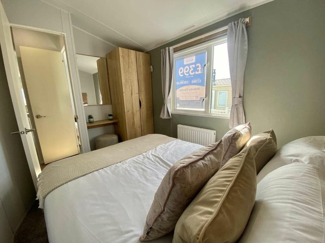 Cayton Bay Caravan Park - Holiday Accommodation 20825