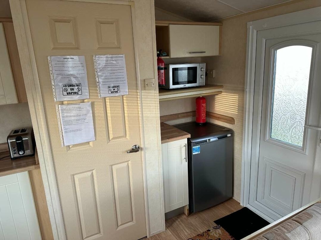 Seaview Caravan Park - Holiday Accommodation 20846