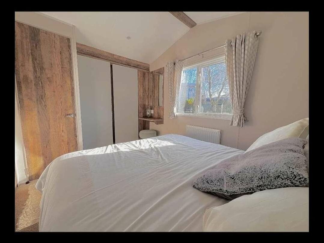 Tattershall Lakes Country Park - Holiday Accommodation 20918