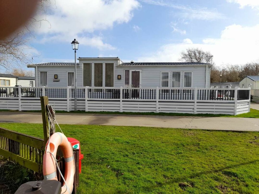 New Beach Holiday Park - Holiday Accommodation 20950