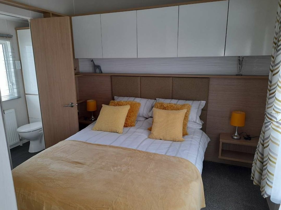 New Beach Holiday Park - Holiday Accommodation 20950