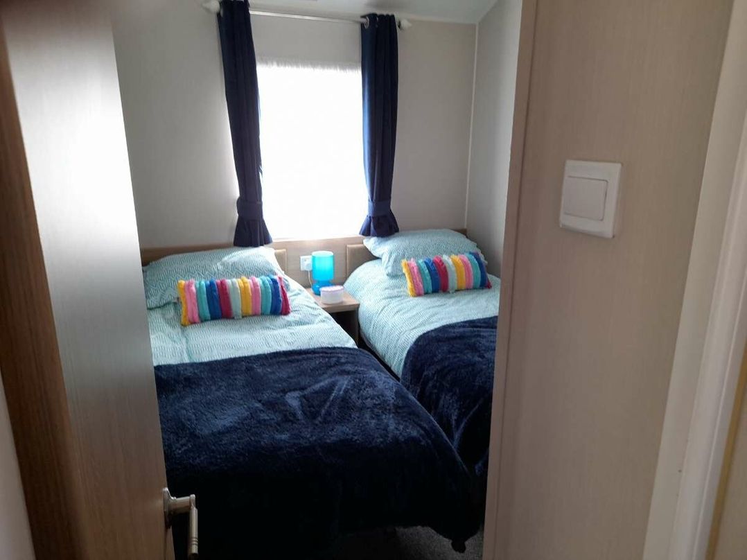 New Beach Holiday Park - Holiday Accommodation 20950