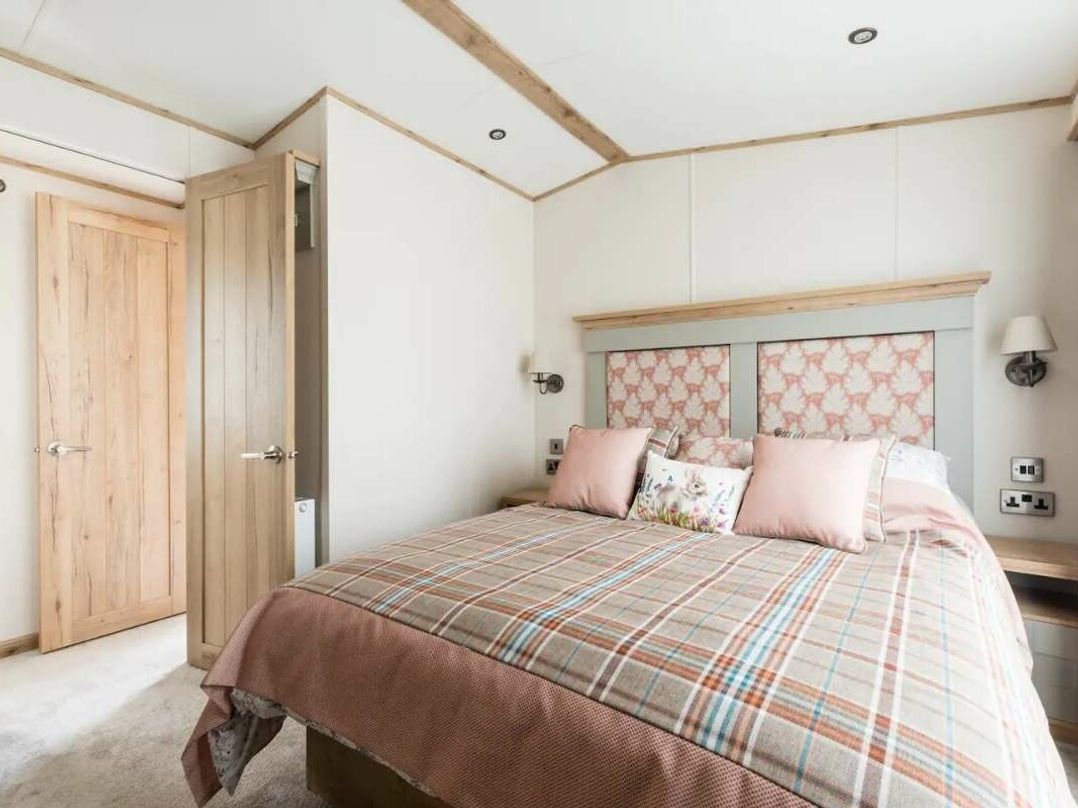 Hoburne Cotswolds - Holiday Accommodation 20964