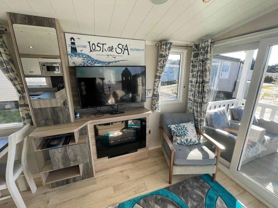 Marton Mere Holiday Village - Holiday Accommodation 20980