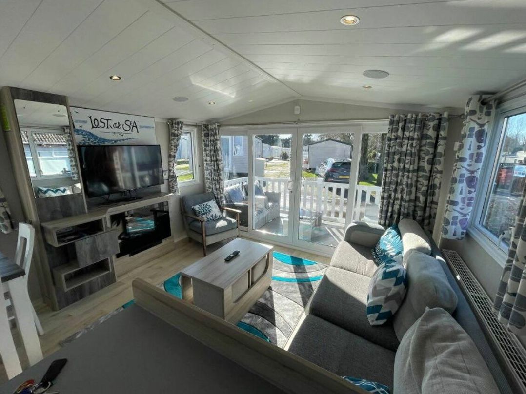 Marton Mere Holiday Village - Holiday Accommodation 20980