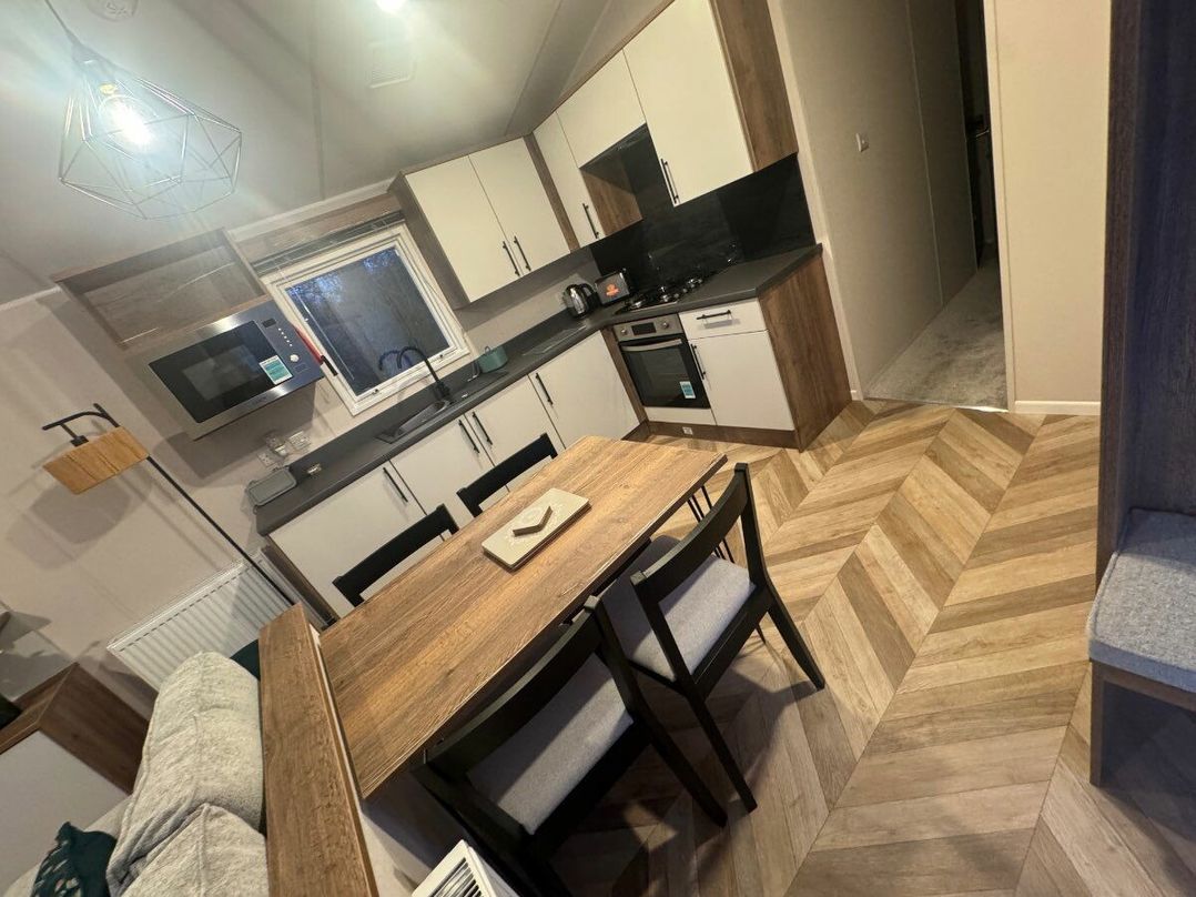 Hopton Holiday Village - Holiday Accommodation 20998