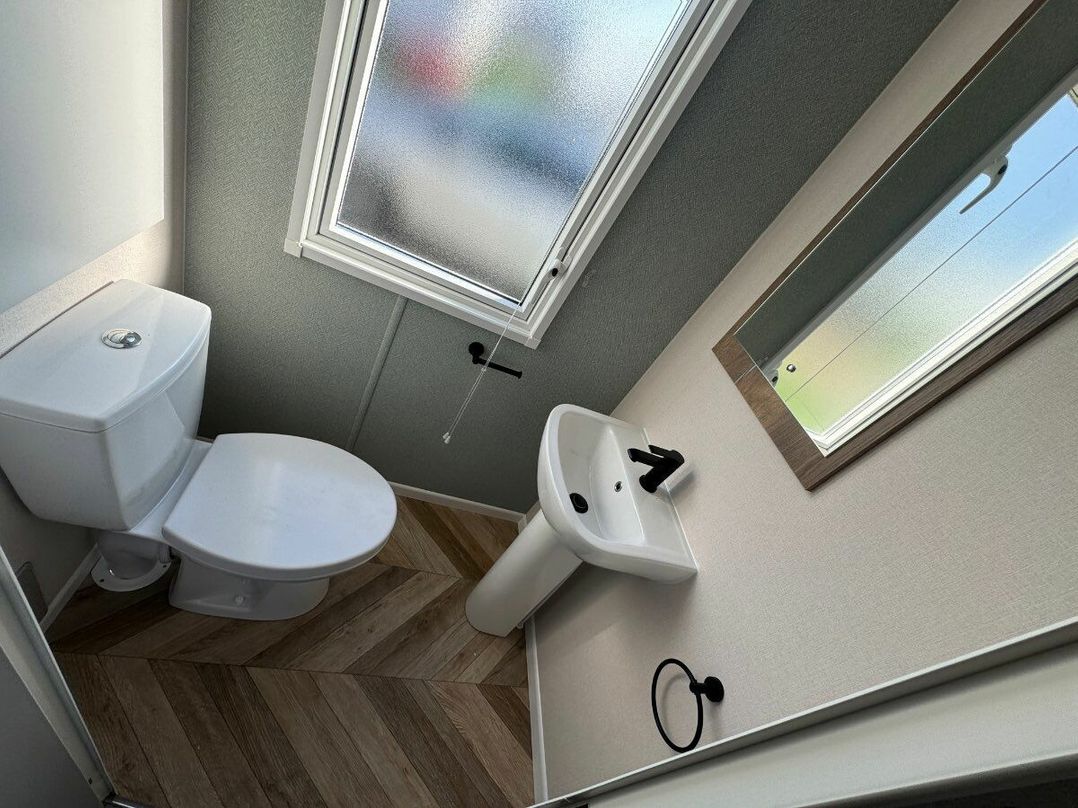 Hopton Holiday Village - Holiday Accommodation 20998