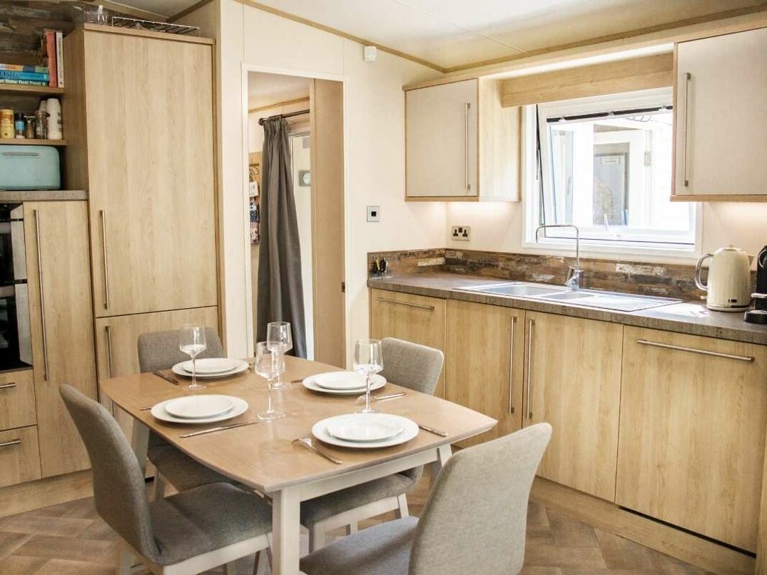 Kelling Heath Holiday Park - Holiday Accommodation 21025