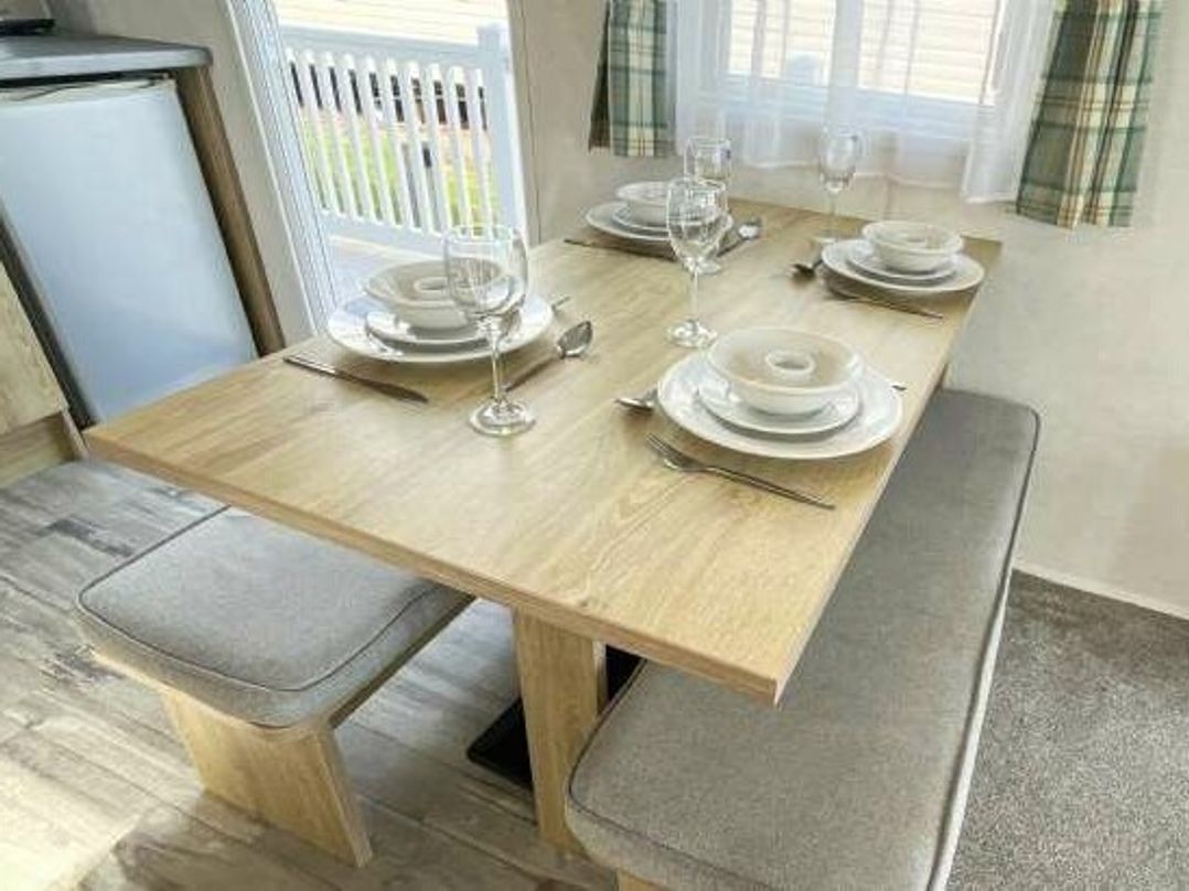 Devon Cliffs Holiday Park - Holiday Accommodation 21046