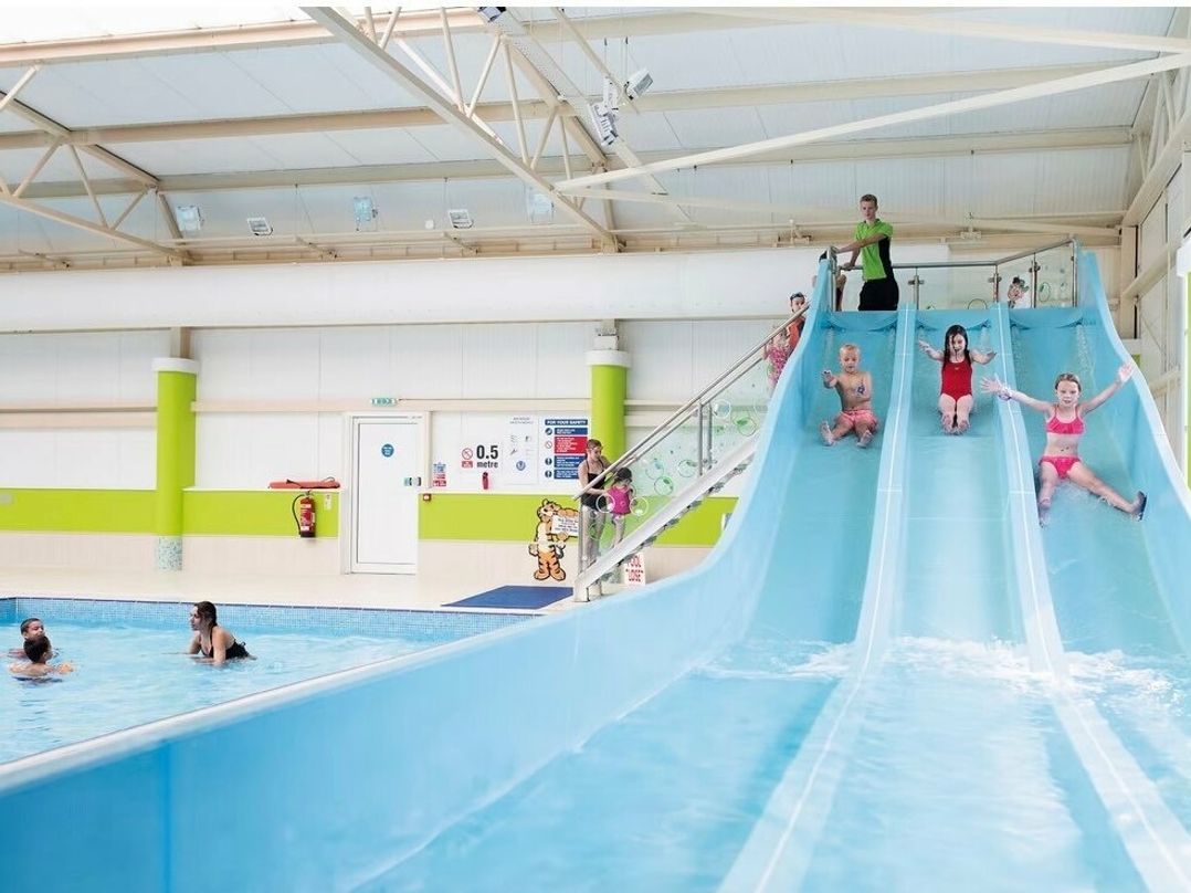 Caister Holiday Park - Holiday Accommodation 2106