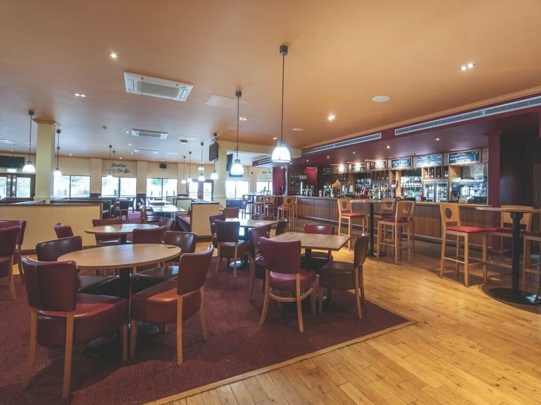 Caister Holiday Park - Holiday Accommodation 2106