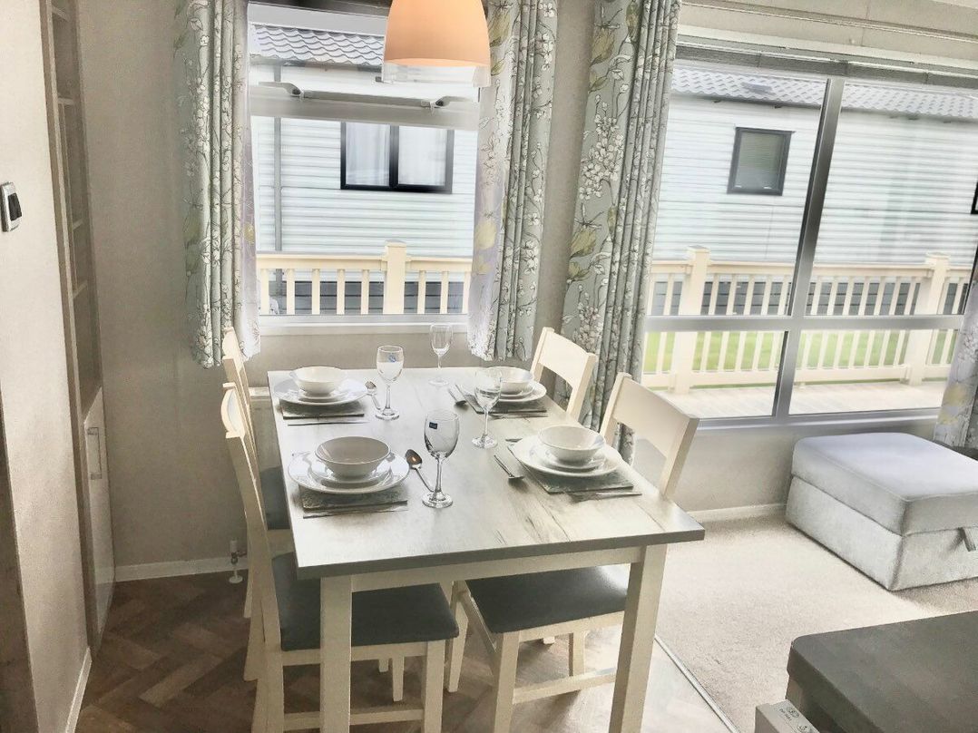 Durdle Door Holiday Park - Holiday Accommodation 21060