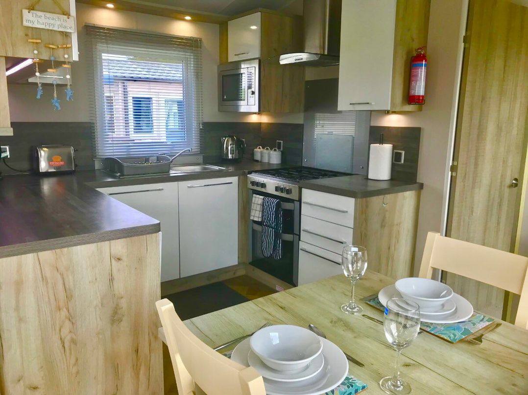 Durdle Door Holiday Park - Holiday Accommodation 21060