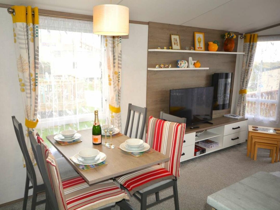 Perran Sands - Holiday Accommodation 21067