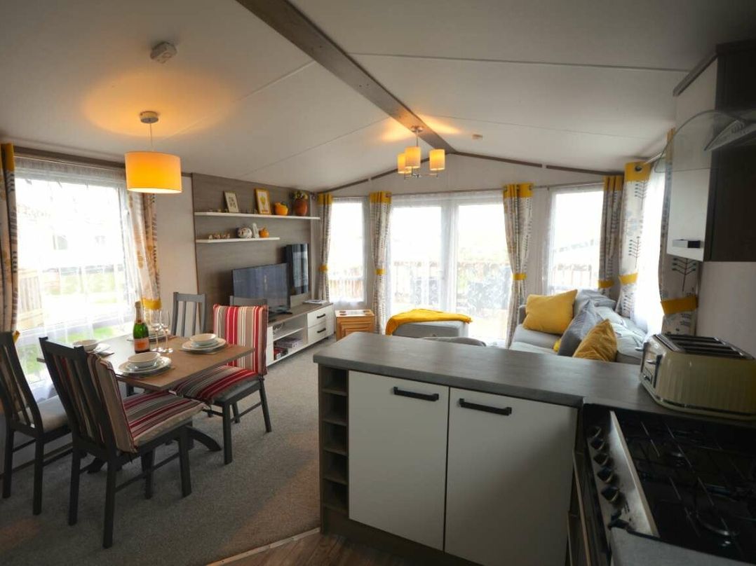 Perran Sands - Holiday Accommodation 21067