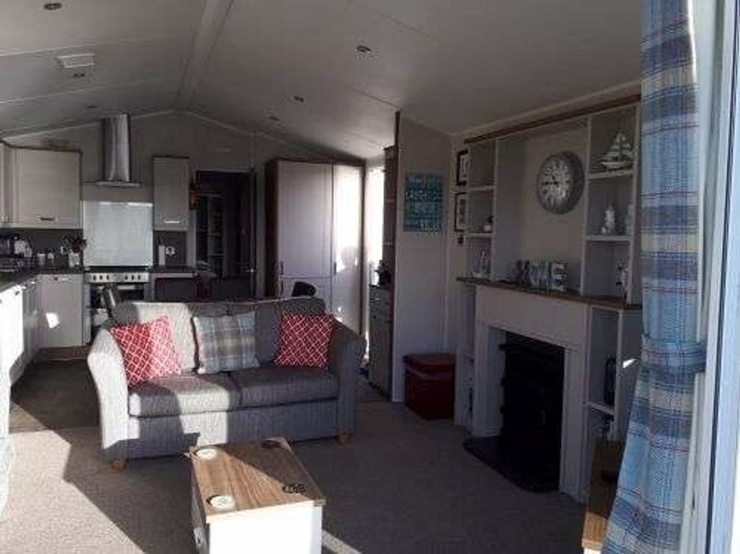 Lydstep Beach - Holiday Accommodation 21109