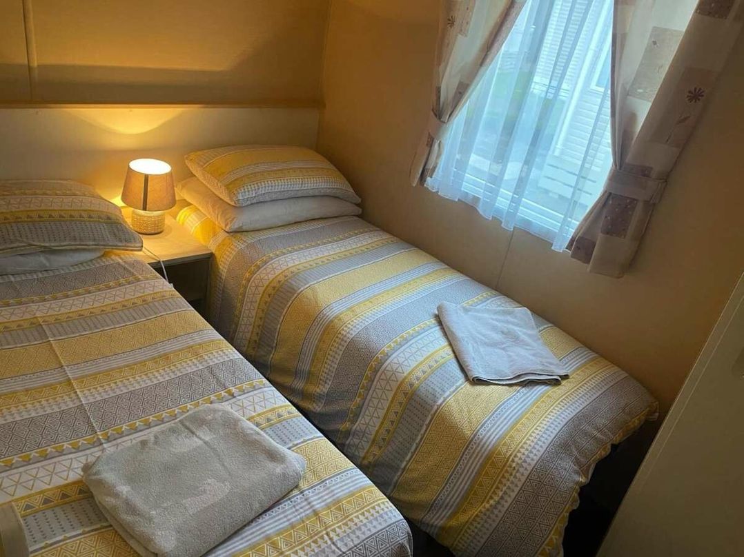 Oakdene Forest Park - Holiday Accommodation 21113