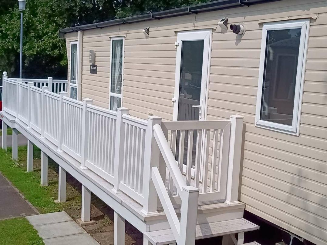 Rockley Park - Holiday Accommodation 21115