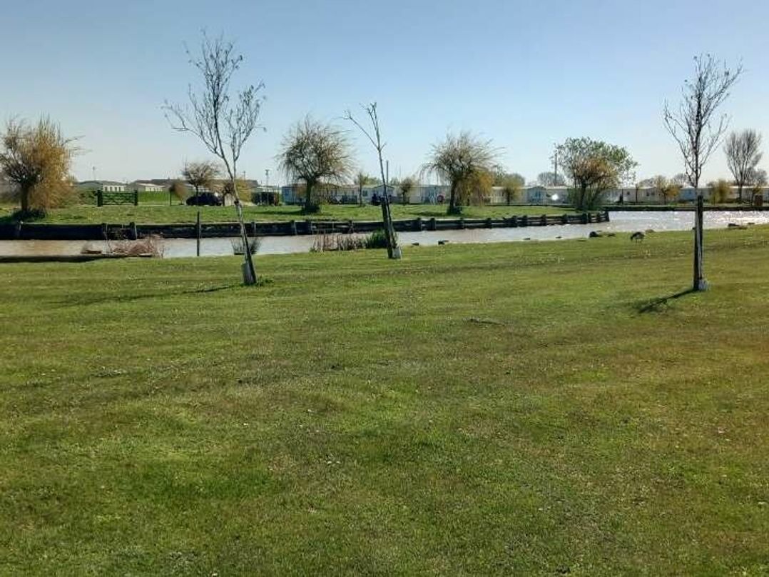 Waterside Leisure Park - Holiday Accommodation 21117