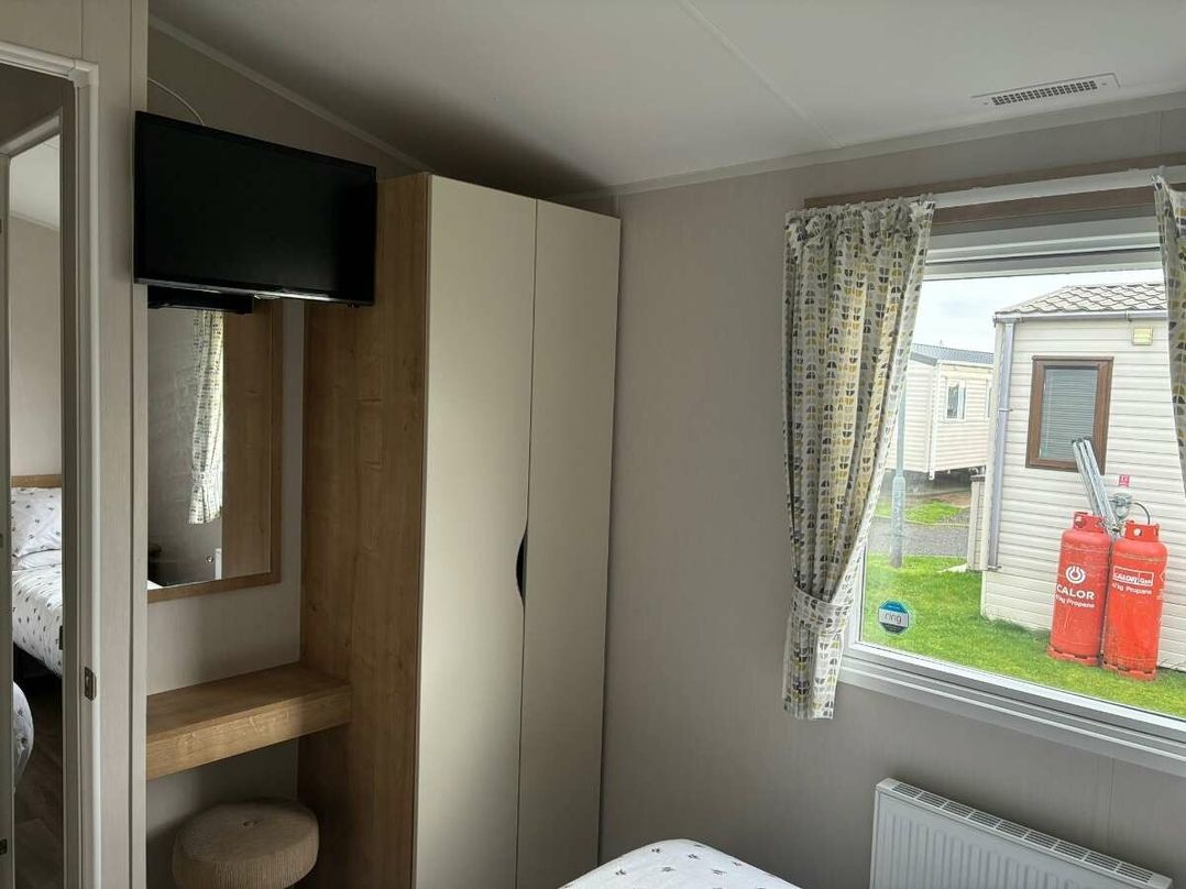 Trecco Bay - Holiday Accommodation 21120