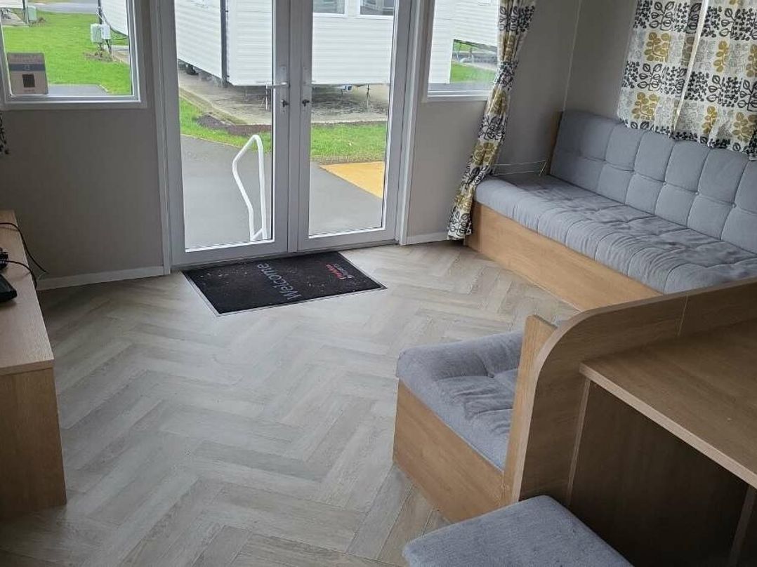 Ty Mawr Holiday Park - Holiday Accommodation 21121