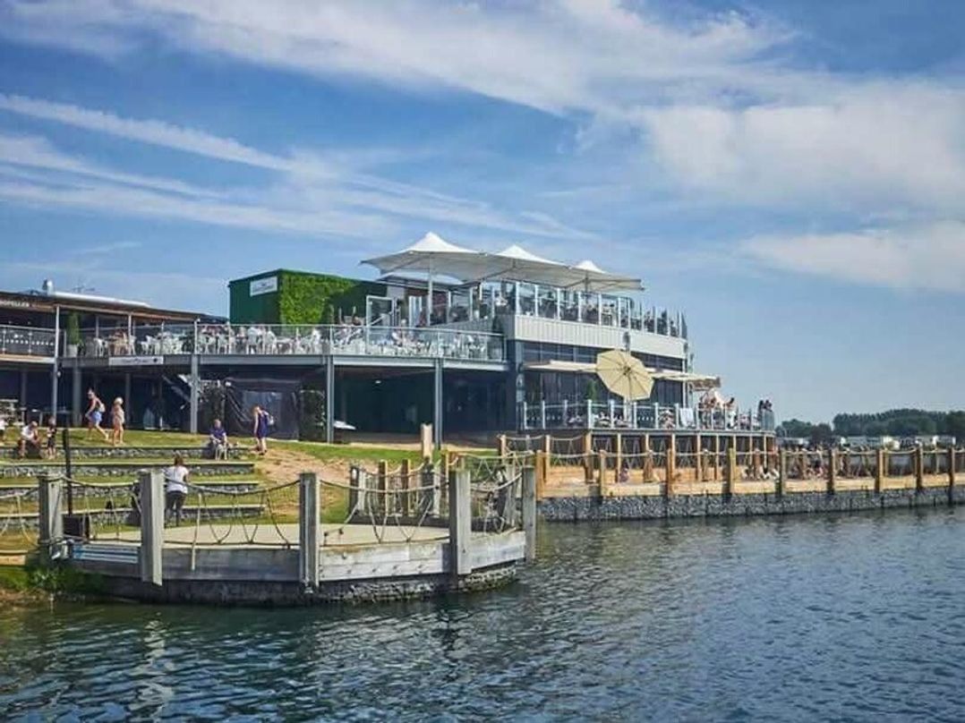 Tattershall Lakes Country Park - Holiday Accommodation 21135