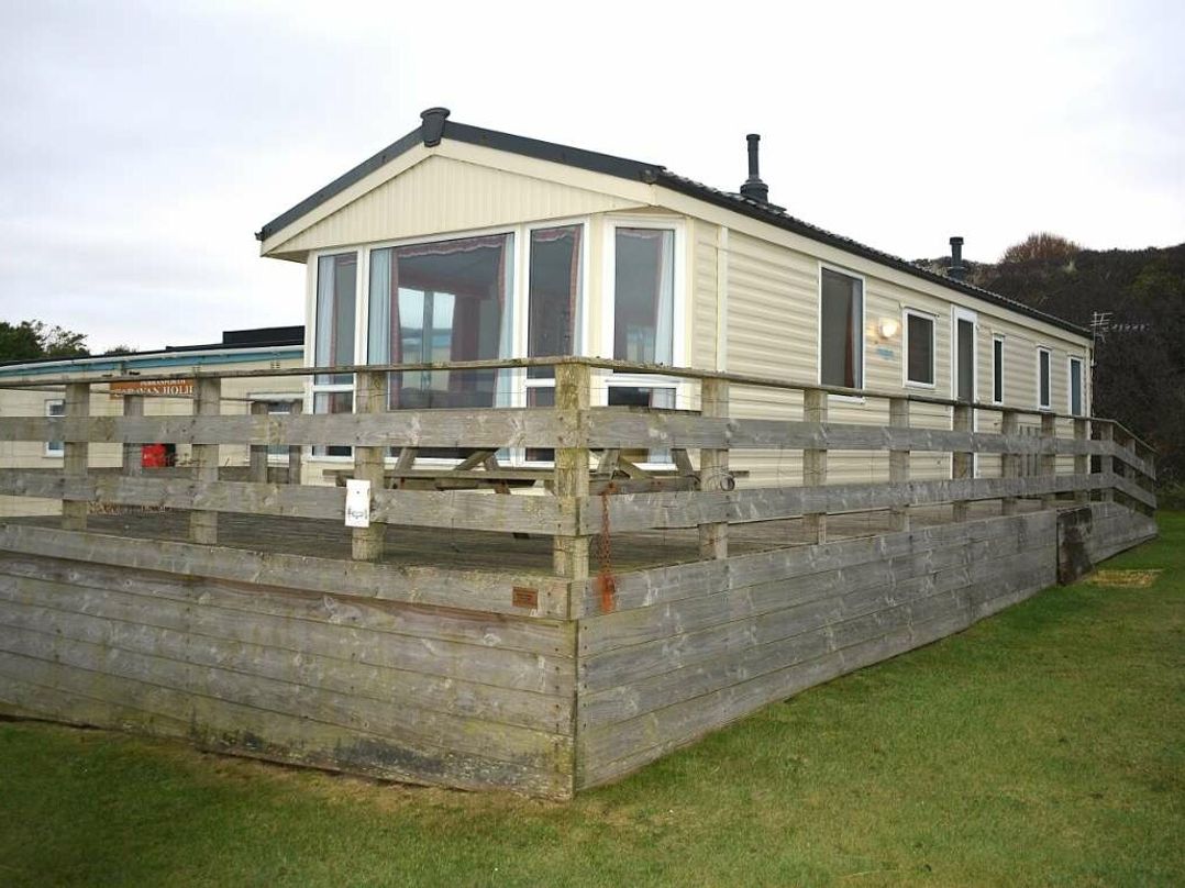 Perran Sands - Holiday Accommodation 21138