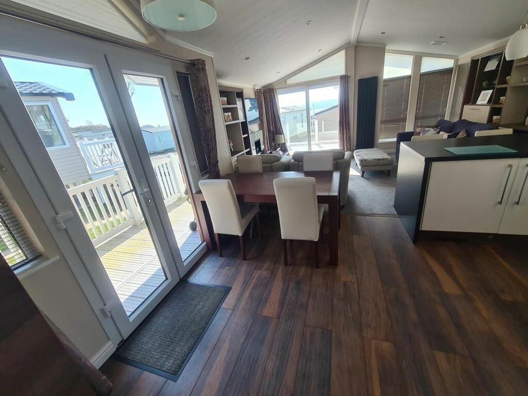 Rockley Park - Holiday Accommodation 21165