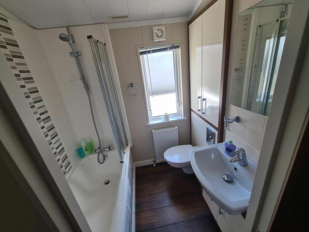 Rockley Park - Holiday Accommodation 21165