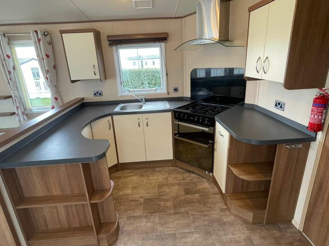 Trecco Bay - Holiday Accommodation 21183