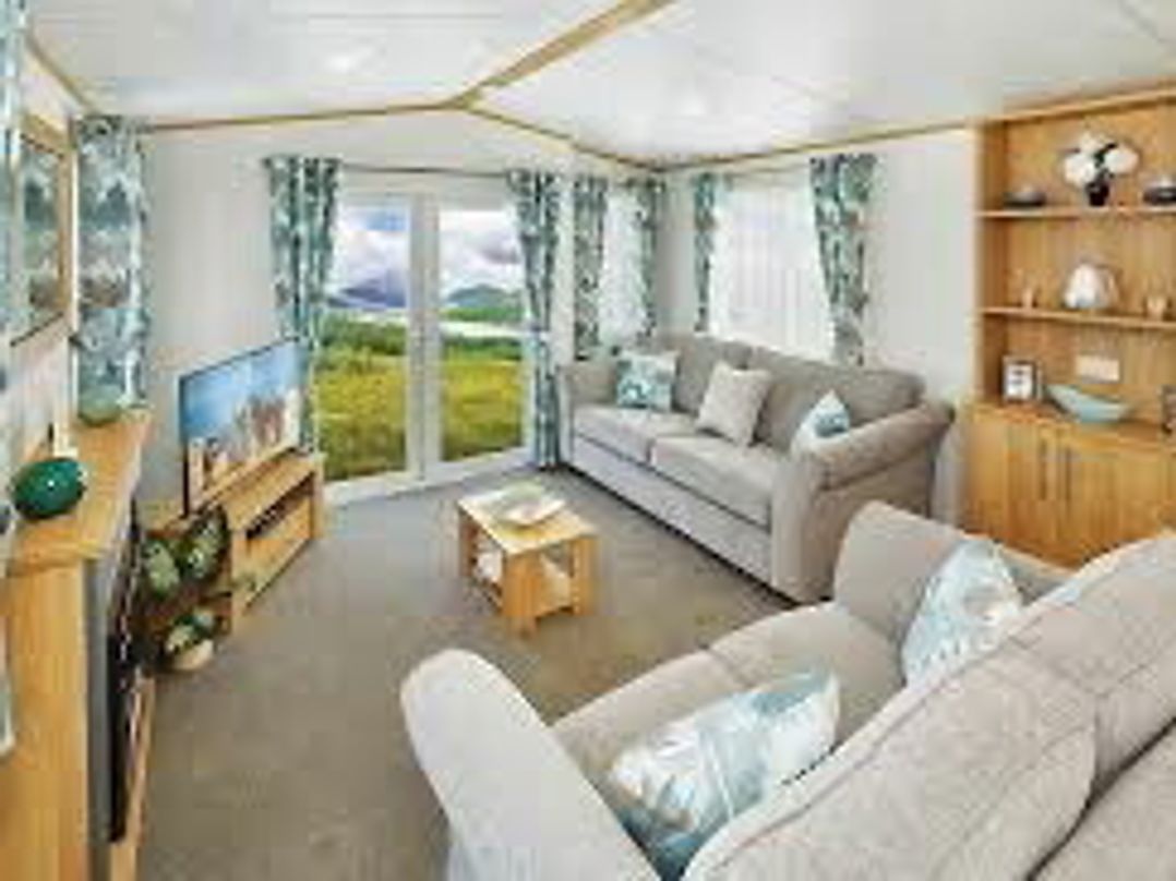 Hoburne Cotswolds - Holiday Accommodation 21189